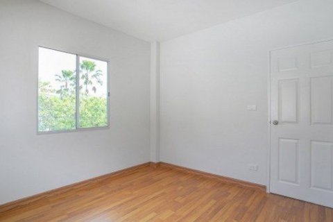 Maison à Bang Kruai, Thaïlande 3 chambres № 155980 - photo 13