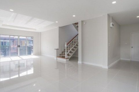 Maison à Bang Kruai, Thaïlande 3 chambres № 155980 - photo 6