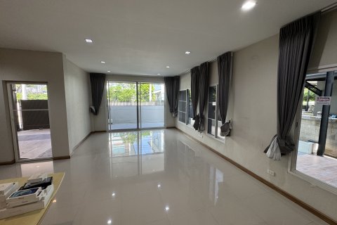 Maison à Bang Yai, Thaïlande 4 chambres № 155976 - photo 27