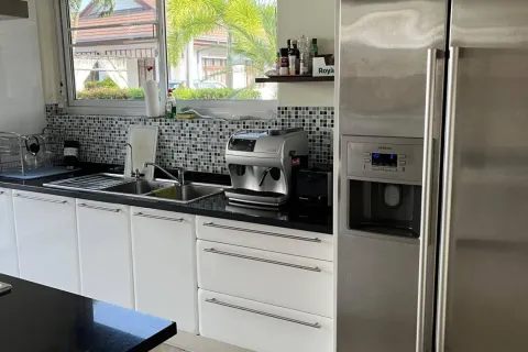 Villa in Hua Hin, Thailand 4 bedrooms № 159256 - photo 5