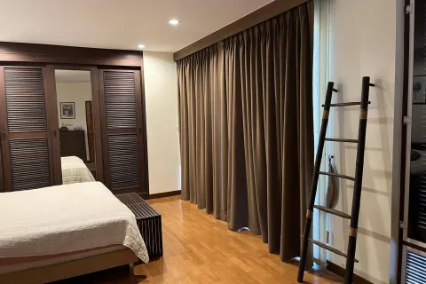 Villa in Hua Hin, Thailand 4 bedrooms № 159256 - photo 14