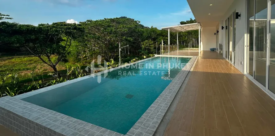 Maison à Phuket, Thaïlande 6 chambres № 233125