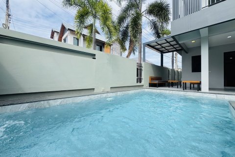 House in Pattaya, Thailand 4 bedrooms № 140737 - photo 27