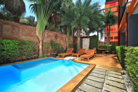 Condo in Phuket, Thailand, 2 bedrooms № 154712 - photo 17