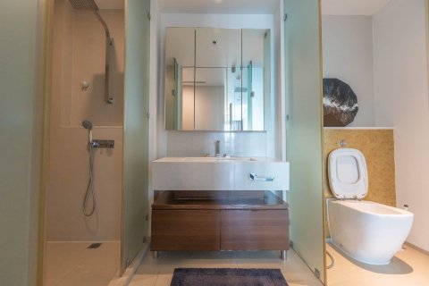 Кондоминиум с 2 спальнями в Кхлонг Сане, Бангкок, Таиланд № 154710 - фото 11