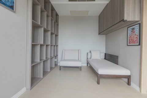 Кондоминиум с 2 спальнями в Кхлонг Сане, Бангкок, Таиланд № 154710 - фото 19