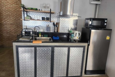 Commercial property in Khlong Toei, Bangkok, Thailand № 168945 - photo 8