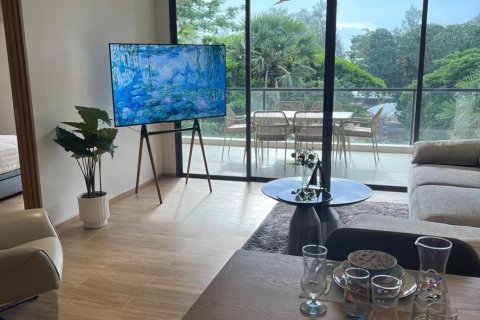 Condo in Phuket, Thailand, 3 bedrooms  № 168949 - photo 8