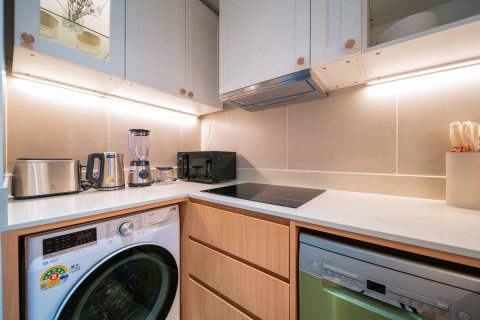 Condo in Phuket, Thailand, 3 bedrooms  № 168949 - photo 13