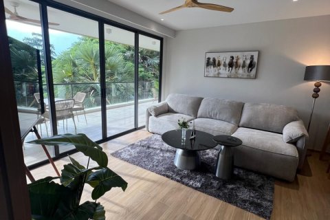 Condo in Phuket, Thailand, 3 bedrooms  № 168949 - photo 11