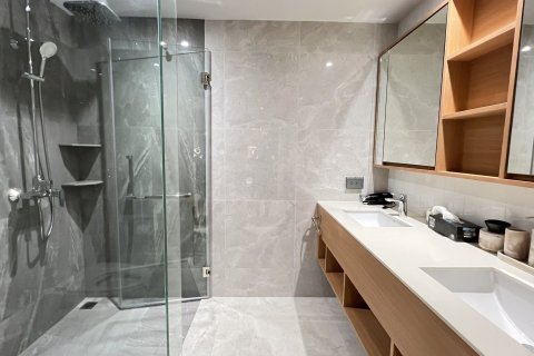 Condo in Phuket, Thailand, 3 bedrooms  № 168949 - photo 25