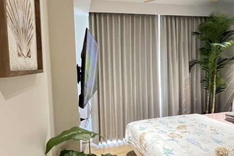 Condo in Phuket, Thailand, 3 bedrooms  № 168949 - photo 19