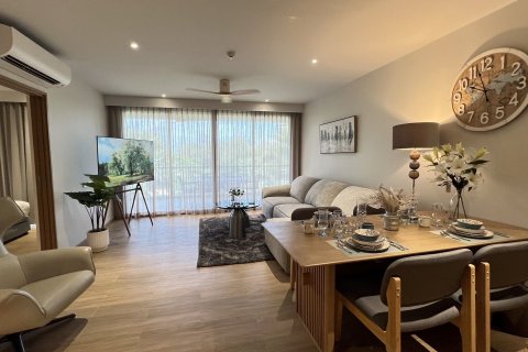 Condo in Phuket, Thailand, 3 bedrooms  № 168949