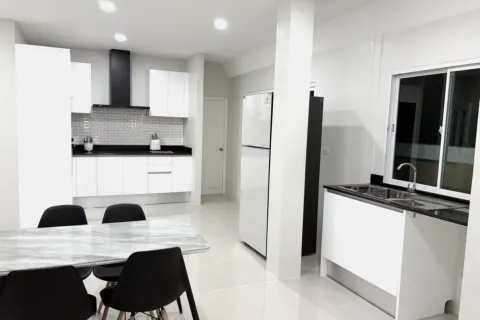House in Hang Dong, Thailand 6 bedrooms № 168944 - photo 9