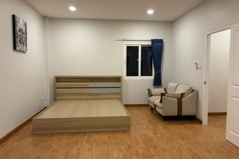 House in Hang Dong, Thailand 6 bedrooms № 168944 - photo 11