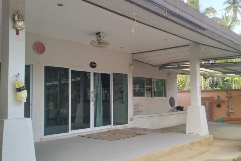 House in Ko Samui, Thailand 2 bedrooms № 168946 - photo 2