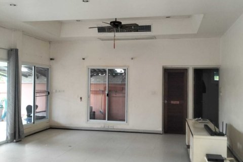 House in Ko Samui, Thailand 2 bedrooms № 168946 - photo 5