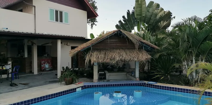 Hotel in Si Chiang Mai, Thailand № 169659