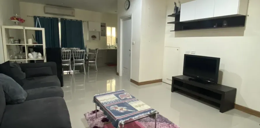 Duplex in Suan Luang, Bangkok, Thailand 4 bedrooms № 169655