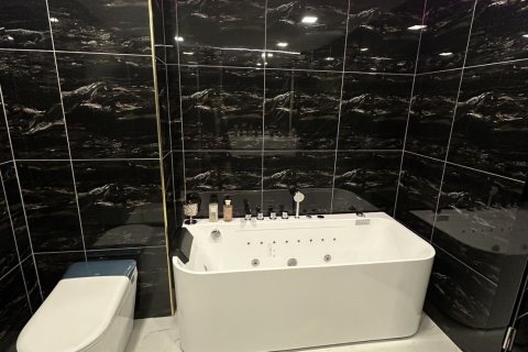 Condo in Pattaya, Thailand, 2 bedrooms  № 169660 - photo 11