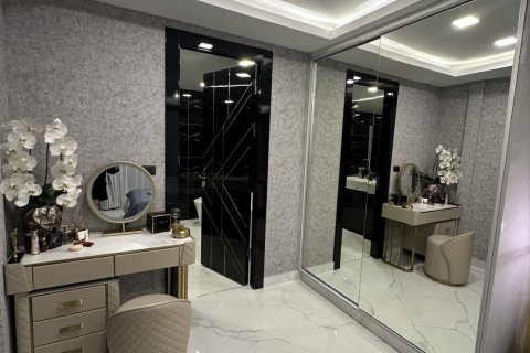 Condo in Pattaya, Thailand, 2 bedrooms  № 169660 - photo 6