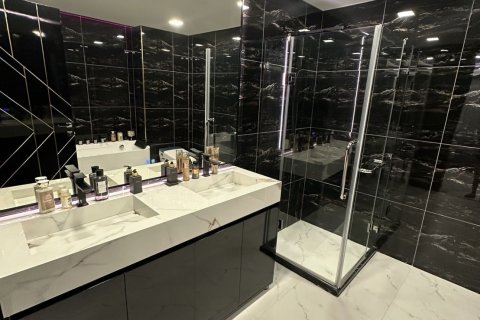 Condo in Pattaya, Thailand, 2 bedrooms  № 169660 - photo 12