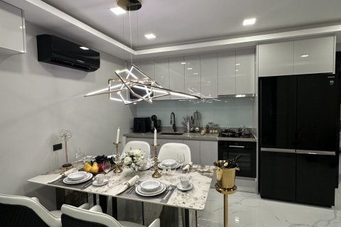 Condo in Pattaya, Thailand, 2 bedrooms  № 169660 - photo 3