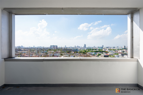Condo in Bangkok, Thailand, 2 bedrooms  № 210174