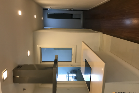 Condo in Bangkok, Thailand, 2 bedrooms № 210175 - photo 7