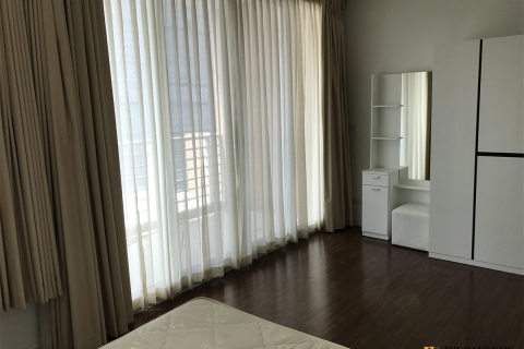 Condo in Bangkok, Thailand, 2 bedrooms № 210175 - photo 4
