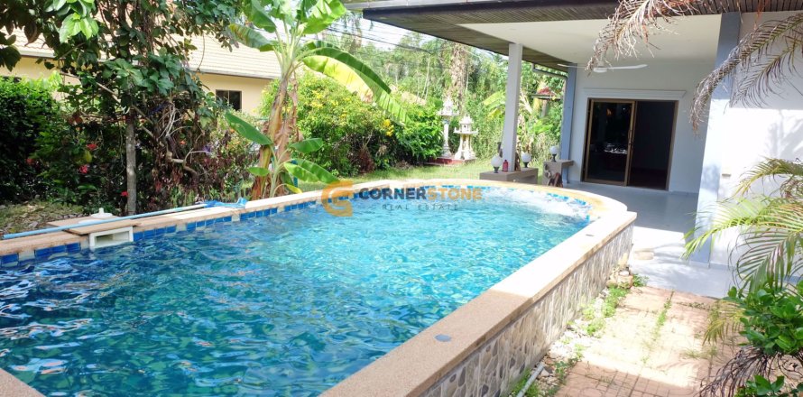 Studio in Pattaya, Thailand № 26356