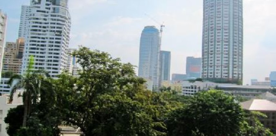 Apartment in Bangkok, Thailand 2 bedrooms № 192848