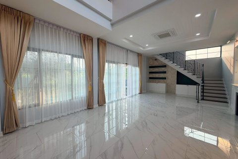 Villa à Saraphi, Thaïlande 3 chambres № 173584 - photo 7