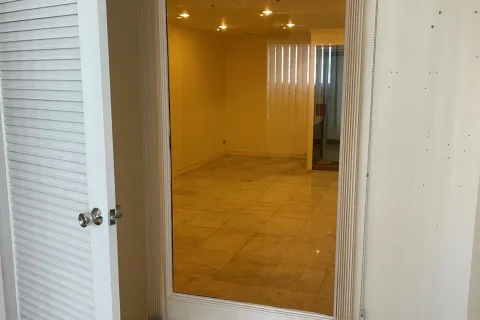 Студия в кондо в Банг Раке, Бангкок, Таиланд № 173587 - фото 5