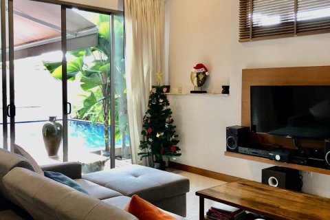 Chalet de 2 dormitorios en Bang Tao, Tailandia № 223501