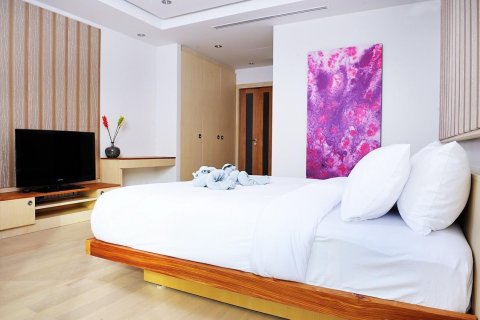Wohnung in Bang Tao, Thailand 2 Schlafzimmer № 223506 - Foto 2
