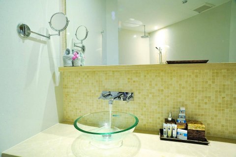 Wohnung in Bang Tao, Thailand 2 Schlafzimmer № 223506 - Foto 4
