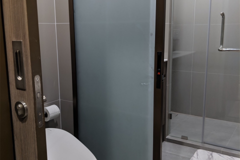 Condo in Bangkok, Thailand, 2 bedrooms № 202000 - photo 3