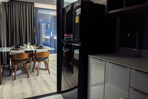 Condo in Bangkok, Thailand, 2 bedrooms № 202000 - photo 6