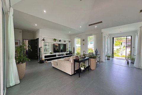 Villa in Hua Hin, Thailand 3 bedrooms № 168401 - photo 20
