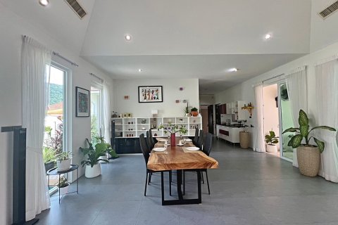 Villa in Hua Hin, Thailand 3 bedrooms № 168401 - photo 22