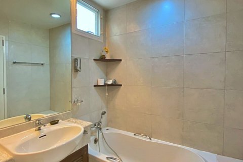 Condo à Hua Hin, Thaïlande, 2 chambres  № 168406 - photo 13