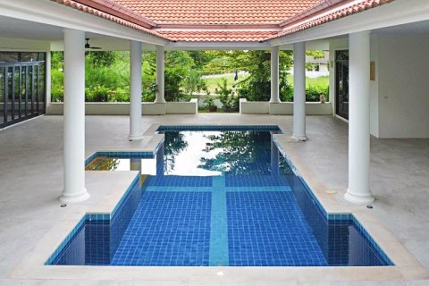 Villa in Cha-am, Thailand 3 bedrooms № 168400 - photo 6