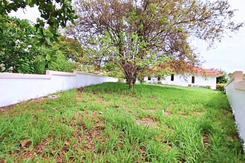 Villa in Cha-am, Thailand 3 bedrooms № 168400 - photo 12