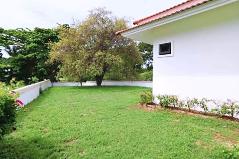 Villa in Cha-am, Thailand 3 bedrooms № 168400 - photo 11