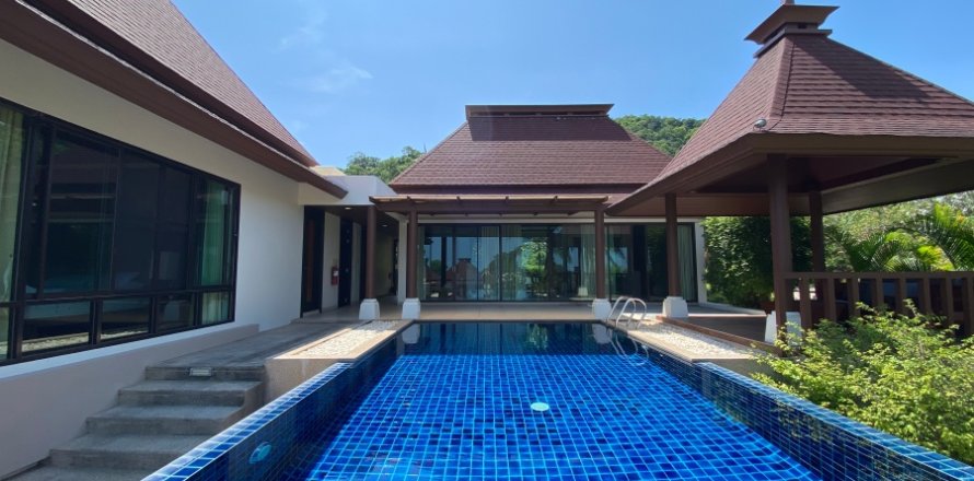 Villa in Pran Buri, Thailand 3 bedrooms № 168404