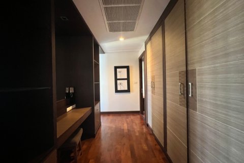 Villa in Pran Buri, Thailand 3 bedrooms № 168404 - photo 18