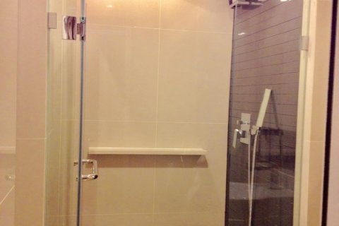 Studio in the Condo in Khlong Toei, Bangkok, Thailand  № 172028 - photo 6