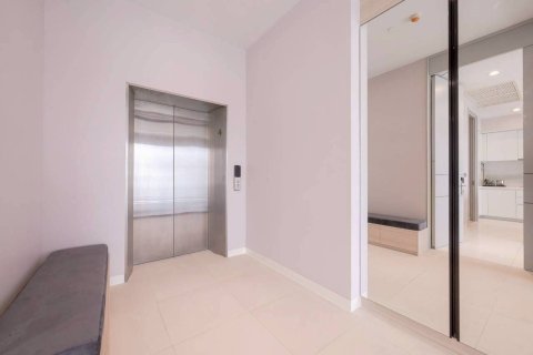 Condo à Watthana, Bangkok, Thaïlande, 2 chambres № 172029 - photo 25