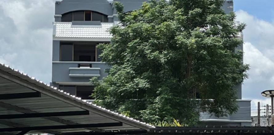 Таунхаус в Чиангмае, Таиланд с 4 спальнями  № 172030